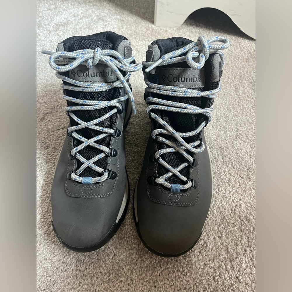 Columbia Hiking Boots